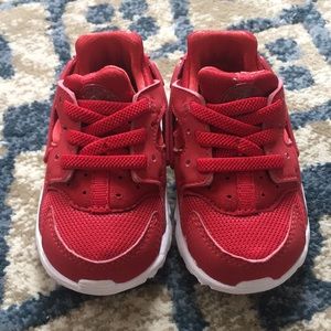 Nike Huaraches Red SOLD